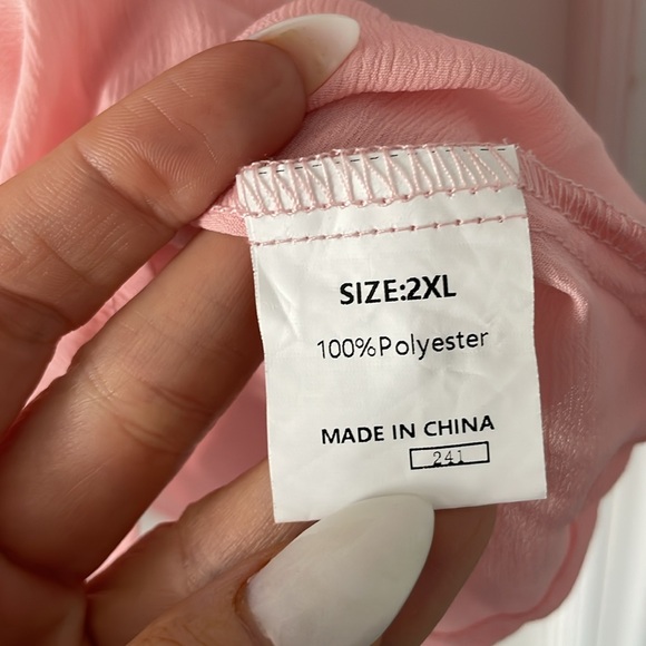 EVALESS Sweetheart Neck Blouse - Picture 3 of 3